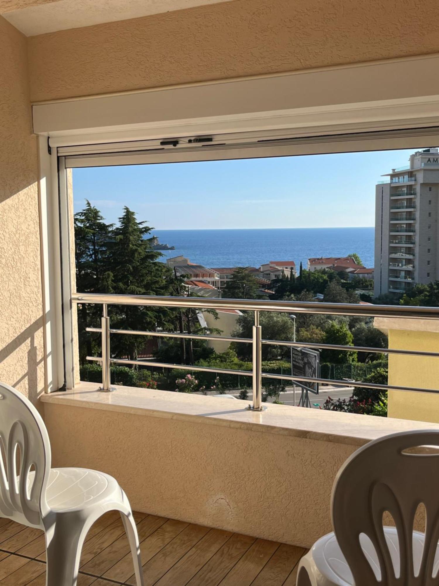 Apartments Srzentic Petrovac Phòng bức ảnh