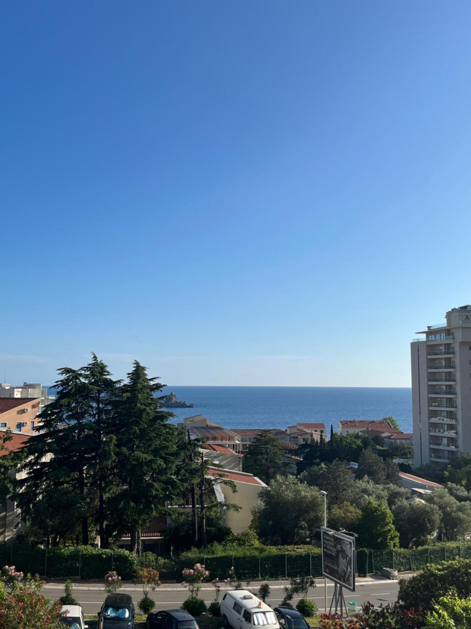 Apartments Srzentic Petrovac Phòng bức ảnh