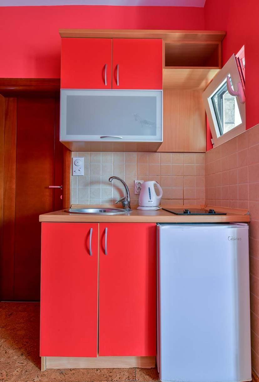Apartments Srzentic Petrovac Ngoại thất bức ảnh