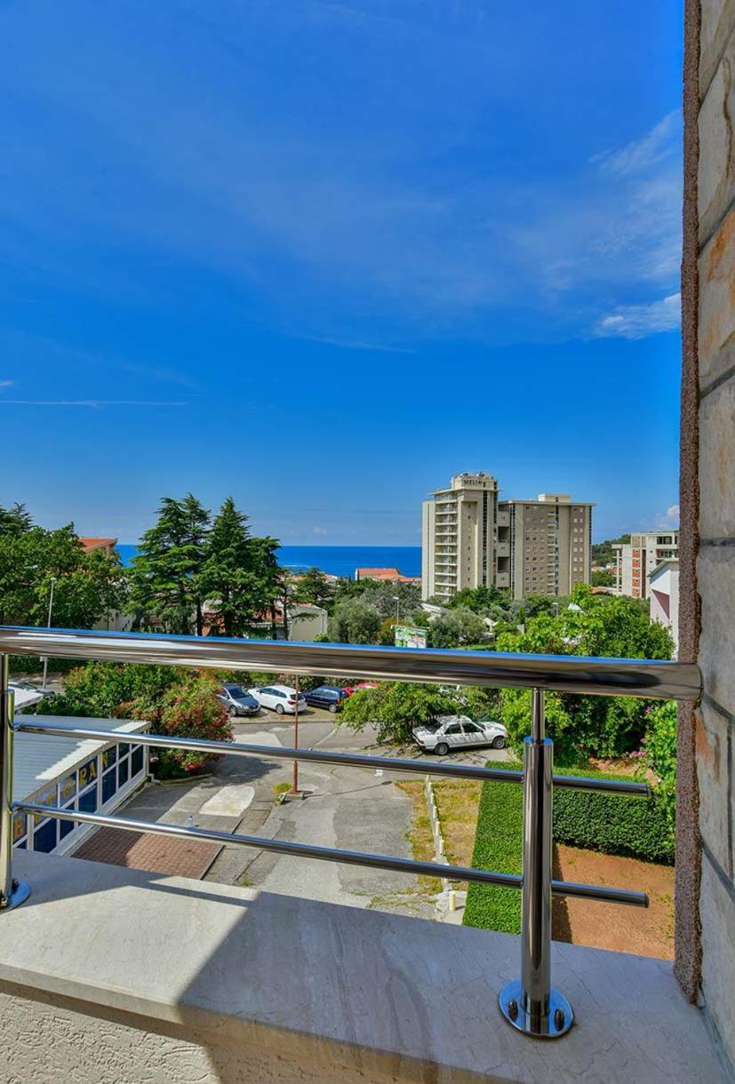 Apartments Srzentic Petrovac Ngoại thất bức ảnh