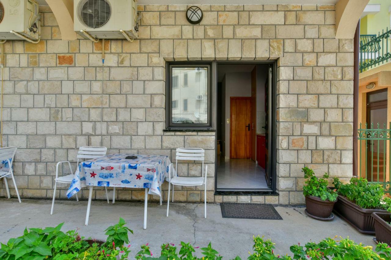 Apartments Srzentic Petrovac Ngoại thất bức ảnh